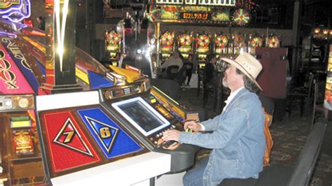 Time Stands Still: The Psychology of Casinos .
